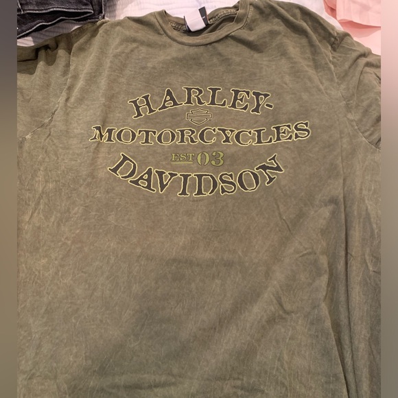Harley Davidson Graphic tee - Picture 2 of 6
